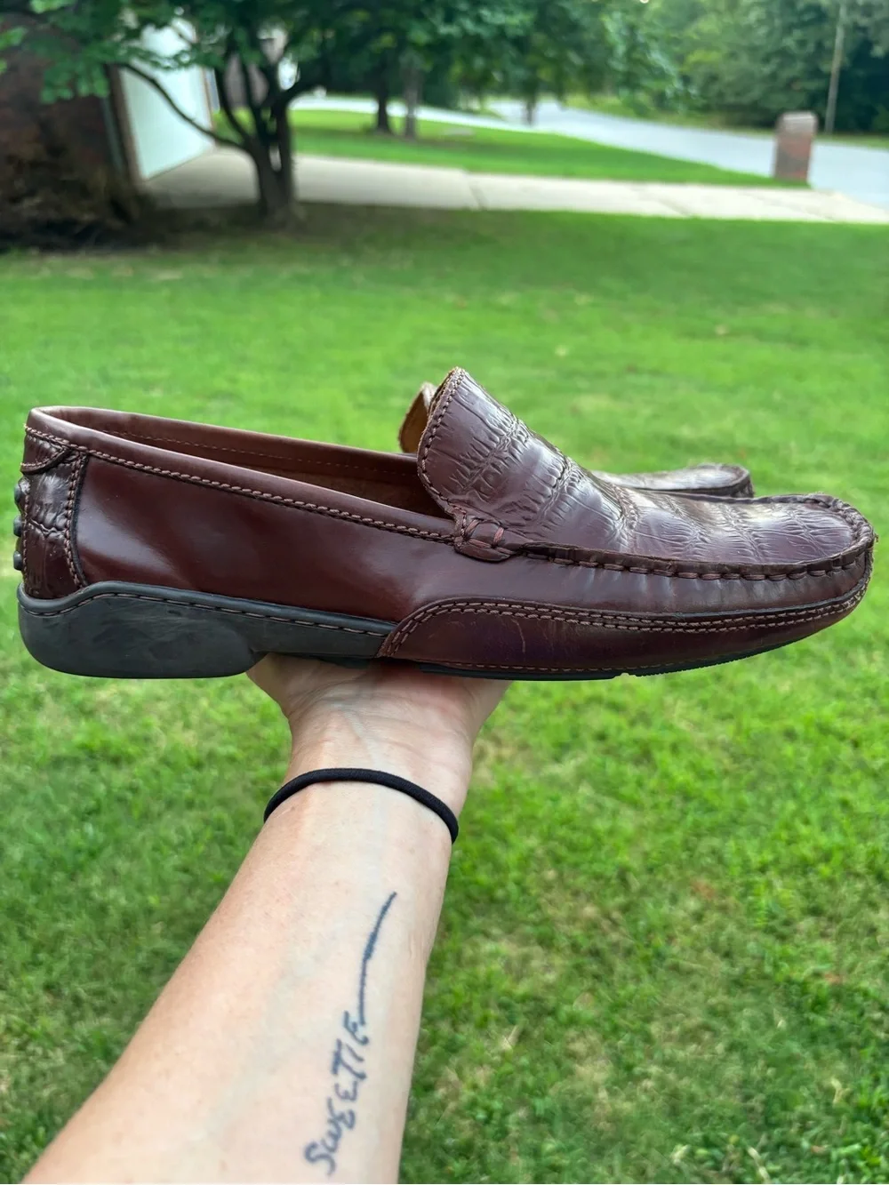 St. John's Bay Brown Croc-Embossed Slip-On Loafers